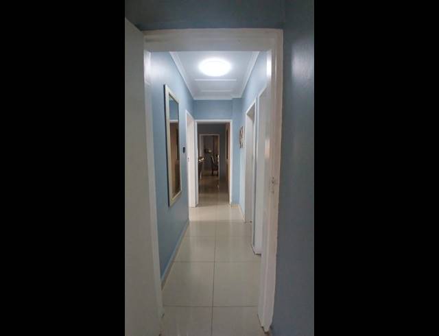 2 BEDROOM HOUSE FOR SALE IN WOODLANDS